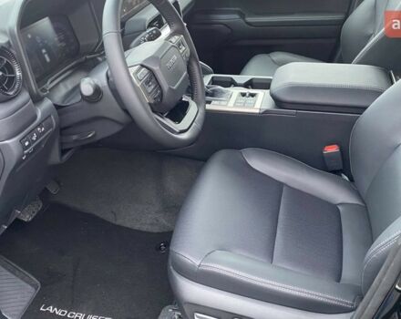 Тойота Ленд Крузер Прадо, объемом двигателя 2.8 л и пробегом 0 тыс. км за 62426 $, фото 11 на Automoto.ua