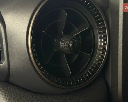 Тойота Ленд Крузер Прадо, объемом двигателя 2.8 л и пробегом 0 тыс. км за 70987 $, фото 19 на Automoto.ua