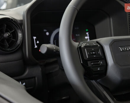 Тойота Ленд Крузер Прадо, объемом двигателя 2.8 л и пробегом 0 тыс. км за 57235 $, фото 18 на Automoto.ua