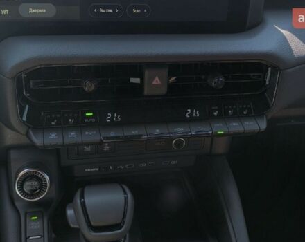 Тойота Ленд Крузер Прадо, объемом двигателя 2.8 л и пробегом 0 тыс. км за 61947 $, фото 8 на Automoto.ua