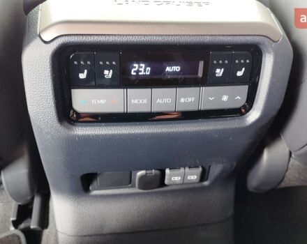 купить новое авто Тойота Ленд Крузер Прадо 2025 года от официального дилера Тойота Центр Чернігів «Соллі-Плюс» Тойота фото