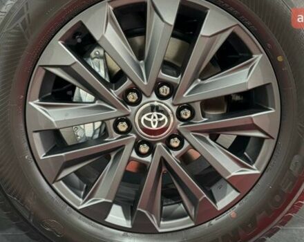 Тойота Ленд Крузер Прадо, объемом двигателя 2.8 л и пробегом 0 тыс. км за 69421 $, фото 32 на Automoto.ua