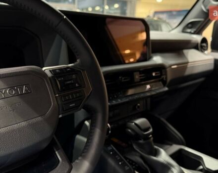 Тойота Ленд Крузер Прадо, объемом двигателя 2.39 л и пробегом 0 тыс. км за 67734 $, фото 12 на Automoto.ua