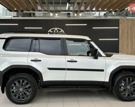 Тойота Ленд Крузер Прадо, объемом двигателя 2.8 л и пробегом 0 тыс. км за 71920 $, фото 9 на Automoto.ua