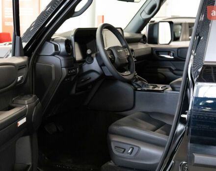 Тойота Ленд Крузер Прадо, объемом двигателя 2.8 л и пробегом 0 тыс. км за 57235 $, фото 19 на Automoto.ua