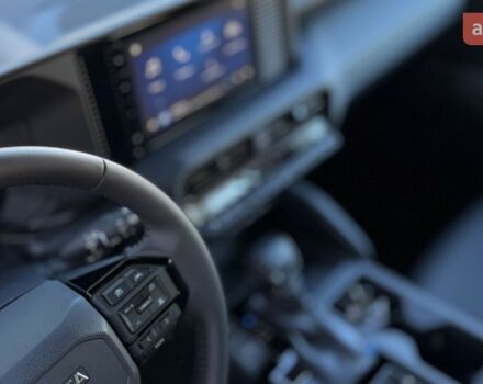 Тойота Ленд Крузер Прадо, объемом двигателя 2.8 л и пробегом 0 тыс. км за 60281 $, фото 8 на Automoto.ua