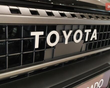 Тойота Ленд Крузер Прадо, объемом двигателя 2.8 л и пробегом 0 тыс. км за 67367 $, фото 16 на Automoto.ua