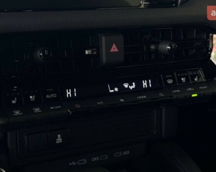 Тойота Ленд Крузер Прадо, объемом двигателя 2.8 л и пробегом 0 тыс. км за 59945 $, фото 10 на Automoto.ua