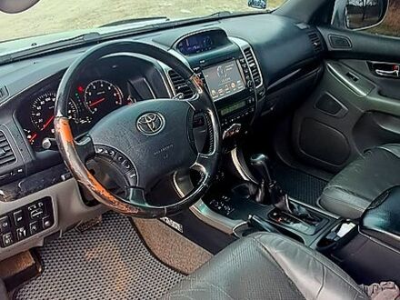 Тойота Ленд Крузер Прадо, объемом двигателя 4 л и пробегом 245 тыс. км за 16000 $, фото 1 на Automoto.ua