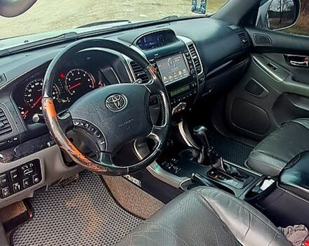 Тойота Ленд Крузер Прадо, объемом двигателя 4 л и пробегом 245 тыс. км за 16000 $, фото 1 на Automoto.ua