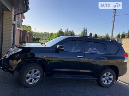 Тойота Ленд Крузер Прадо 2010 в Харькове на Automoto.ua Тойота Ленд Крузер Прадо, объемом двигателя 2.7 л и пробегом 130 тыс. км за 23500 $, фото 1 на Automoto.ua