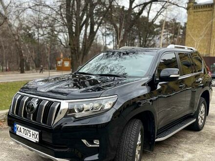 Тойота Ленд Крузер Прадо 2019 в Киеве на Automoto.ua Тойота Ленд Крузер Прадо, объемом двигателя 28 л и пробегом 32 тыс. км за 47999 $, фото 1 на Automoto.ua