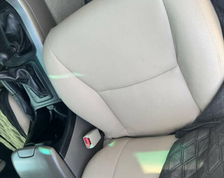 Серый Тойота Ленд Крузер Прадо, объемом двигателя 2.7 л и пробегом 195 тыс. км за 12800 $, фото 19 на Automoto.ua