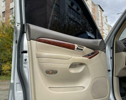 Сірий Тойота Ленд Крузер Прадо, об'ємом двигуна 4 л та пробігом 455 тис. км за 12950 $, фото 8 на Automoto.ua