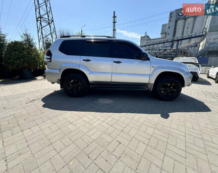 Серый Тойота Ленд Крузер Прадо, объемом двигателя 2.7 л и пробегом 195 тыс. км за 12800 $, фото 10 на Automoto.ua