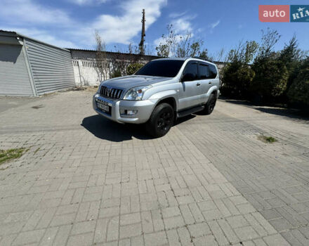 Серый Тойота Ленд Крузер Прадо, объемом двигателя 2.7 л и пробегом 195 тыс. км за 12800 $, фото 1 на Automoto.ua