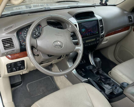 Сірий Тойота Ленд Крузер Прадо, об'ємом двигуна 4 л та пробігом 455 тис. км за 12950 $, фото 10 на Automoto.ua