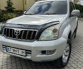 Сірий Тойота Ленд Крузер Прадо, об'ємом двигуна 4 л та пробігом 455 тис. км за 12950 $, фото 2 на Automoto.ua