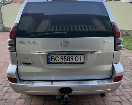 Серый Тойота Ленд Крузер Прадо, объемом двигателя 2.7 л и пробегом 275 тыс. км за 11999 $, фото 4 на Automoto.ua