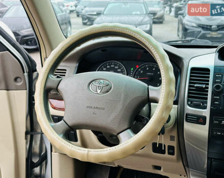 Сірий Тойота Ленд Крузер Прадо, об'ємом двигуна 4 л та пробігом 284 тис. км за 12500 $, фото 20 на Automoto.ua