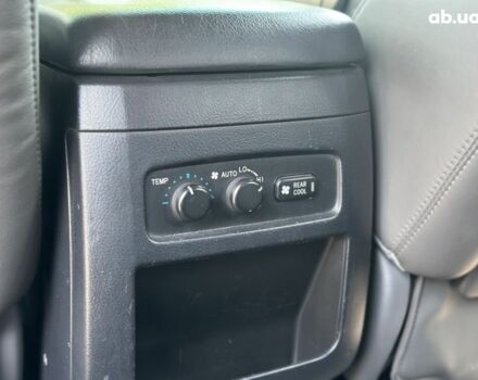 Серый Тойота Ленд Крузер Прадо, объемом двигателя 3 л и пробегом 154 тыс. км за 13800 $, фото 16 на Automoto.ua