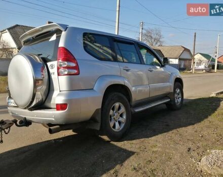 Серый Тойота Ленд Крузер Прадо, объемом двигателя 3.96 л и пробегом 280 тыс. км за 12800 $, фото 3 на Automoto.ua