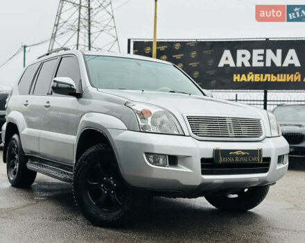 Сірий Тойота Ленд Крузер Прадо, об'ємом двигуна 4 л та пробігом 284 тис. км за 12500 $, фото 2 на Automoto.ua