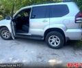 Сірий Тойота Ленд Крузер Прадо, об'ємом двигуна 4 л та пробігом 330 тис. км за 12700 $, фото 3 на Automoto.ua