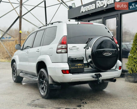 Сірий Тойота Ленд Крузер Прадо, об'ємом двигуна 4 л та пробігом 284 тис. км за 12500 $, фото 11 на Automoto.ua