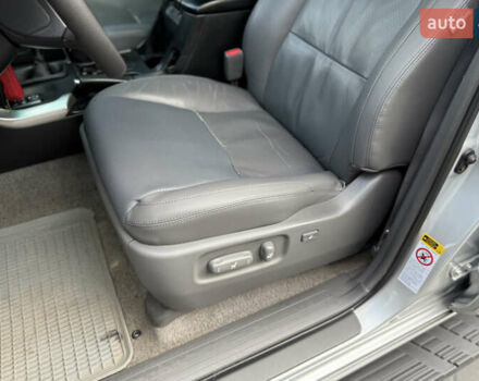 Сірий Тойота Ленд Крузер Прадо, об'ємом двигуна 4 л та пробігом 344 тис. км за 12000 $, фото 23 на Automoto.ua