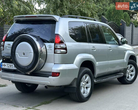 Серый Тойота Ленд Крузер Прадо, объемом двигателя 2.69 л и пробегом 241 тыс. км за 10700 $, фото 13 на Automoto.ua