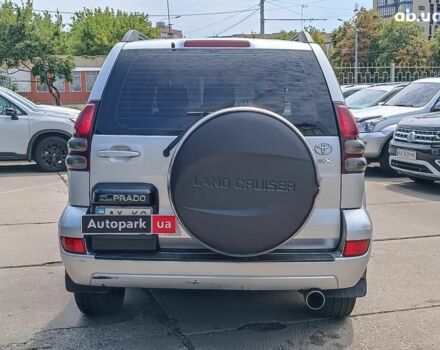 Серый Тойота Ленд Крузер Прадо, объемом двигателя 2.7 л и пробегом 341 тыс. км за 14490 $, фото 7 на Automoto.ua