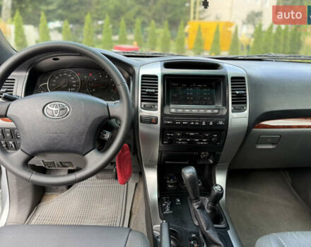 Сірий Тойота Ленд Крузер Прадо, об'ємом двигуна 4 л та пробігом 344 тис. км за 12000 $, фото 41 на Automoto.ua