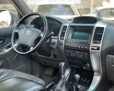 Серый Тойота Ленд Крузер Прадо, объемом двигателя 3 л и пробегом 154 тыс. км за 13800 $, фото 14 на Automoto.ua