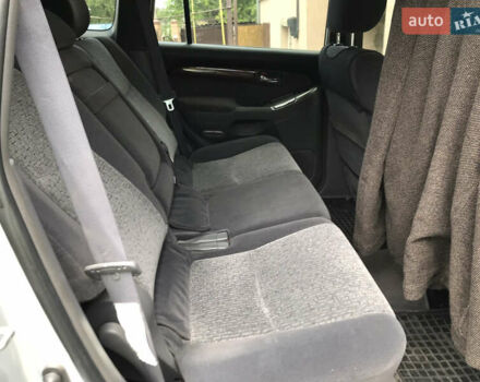 Серый Тойота Ленд Крузер Прадо, объемом двигателя 3.96 л и пробегом 340 тыс. км за 16000 $, фото 3 на Automoto.ua