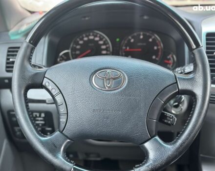 Серый Тойота Ленд Крузер Прадо, объемом двигателя 3 л и пробегом 154 тыс. км за 13800 $, фото 12 на Automoto.ua