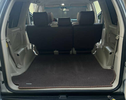 Серый Тойота Ленд Крузер Прадо, объемом двигателя 2.7 л и пробегом 275 тыс. км за 11999 $, фото 18 на Automoto.ua