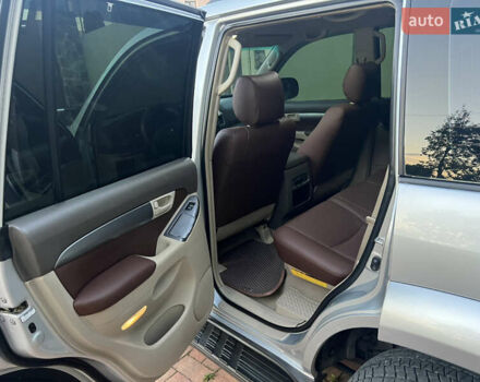 Серый Тойота Ленд Крузер Прадо, объемом двигателя 2.7 л и пробегом 275 тыс. км за 11999 $, фото 13 на Automoto.ua