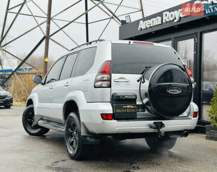 Сірий Тойота Ленд Крузер Прадо, об'ємом двигуна 4 л та пробігом 284 тис. км за 12500 $, фото 3 на Automoto.ua