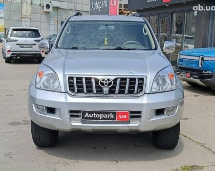 Серый Тойота Ленд Крузер Прадо, объемом двигателя 2.7 л и пробегом 341 тыс. км за 14490 $, фото 1 на Automoto.ua