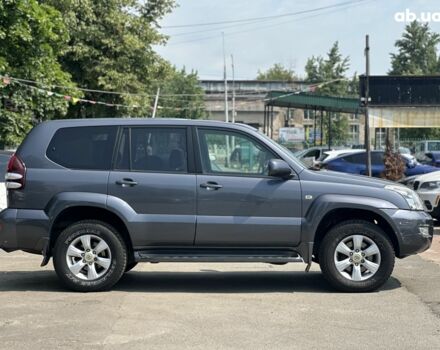 Серый Тойота Ленд Крузер Прадо, объемом двигателя 3 л и пробегом 154 тыс. км за 13800 $, фото 5 на Automoto.ua
