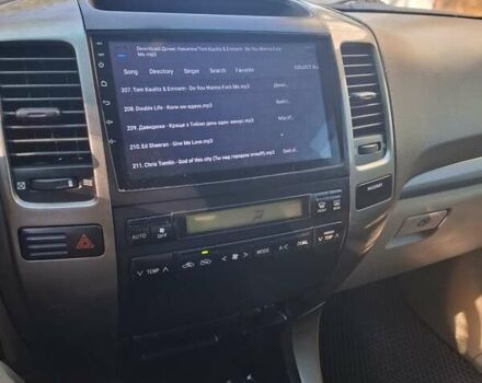 Серый Тойота Ленд Крузер Прадо, объемом двигателя 2.69 л и пробегом 220 тыс. км за 9500 $, фото 12 на Automoto.ua