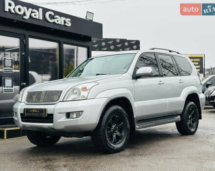 Сірий Тойота Ленд Крузер Прадо, об'ємом двигуна 4 л та пробігом 284 тис. км за 12500 $, фото 5 на Automoto.ua