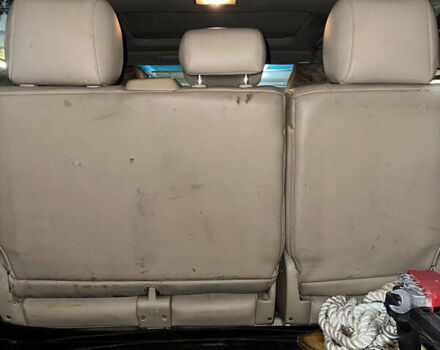 Серый Тойота Ленд Крузер Прадо, объемом двигателя 3.96 л и пробегом 250 тыс. км за 14000 $, фото 33 на Automoto.ua