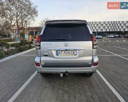 Серый Тойота Ленд Крузер Прадо, объемом двигателя 3 л и пробегом 286 тыс. км за 16000 $, фото 10 на Automoto.ua