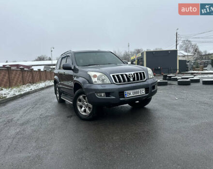 Серый Тойота Ленд Крузер Прадо, объемом двигателя 2.98 л и пробегом 524 тыс. км за 16000 $, фото 1 на Automoto.ua
