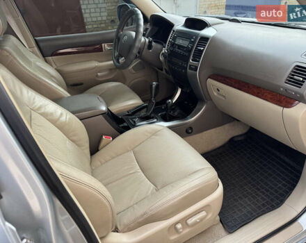 Сірий Тойота Ленд Крузер Прадо, об'ємом двигуна 3.96 л та пробігом 335 тис. км за 14200 $, фото 16 на Automoto.ua