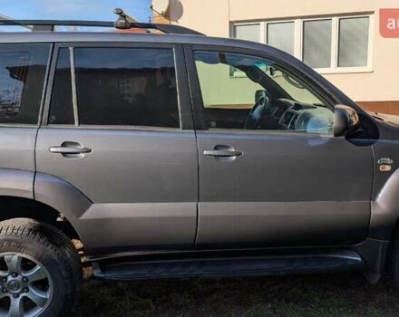 Серый Тойота Ленд Крузер Прадо, объемом двигателя 2.98 л и пробегом 386 тыс. км за 15000 $, фото 2 на Automoto.ua