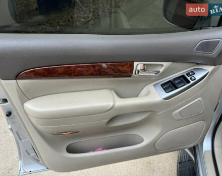 Сірий Тойота Ленд Крузер Прадо, об'ємом двигуна 3.96 л та пробігом 335 тис. км за 14200 $, фото 15 на Automoto.ua