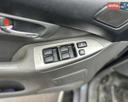 Серый Тойота Ленд Крузер Прадо, объемом двигателя 2.98 л и пробегом 524 тыс. км за 16000 $, фото 17 на Automoto.ua